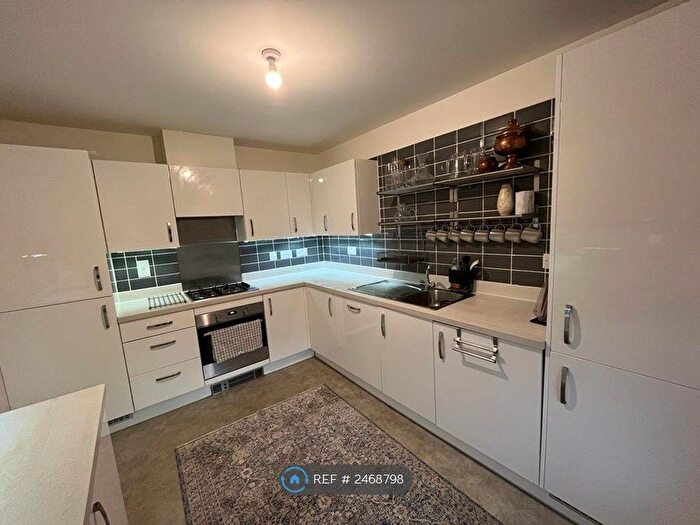 4 Bedroom End Of Terrace House To Rent In Bown Close, Harrow, HA2