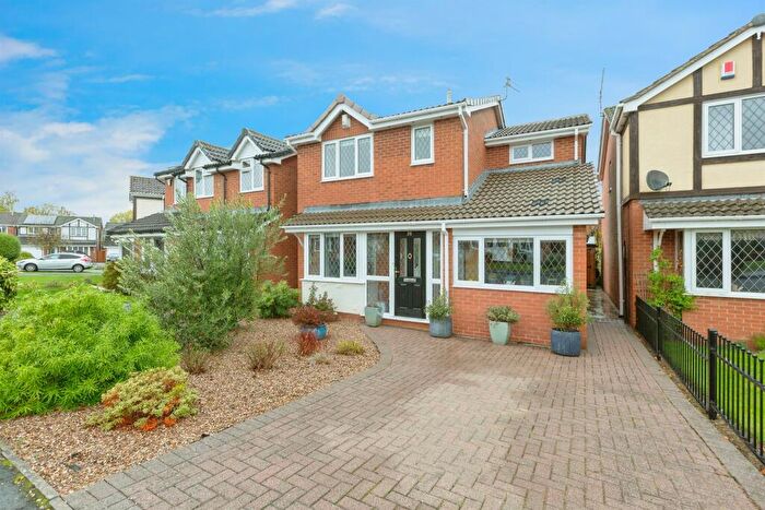 3 Bedroom Detached House For Sale In Cooper Gardens, Oadby, Leicester, LE2