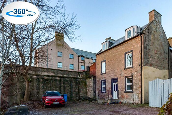 1 Bedroom Flat To Rent In Bridge Street, Nairn, IV12