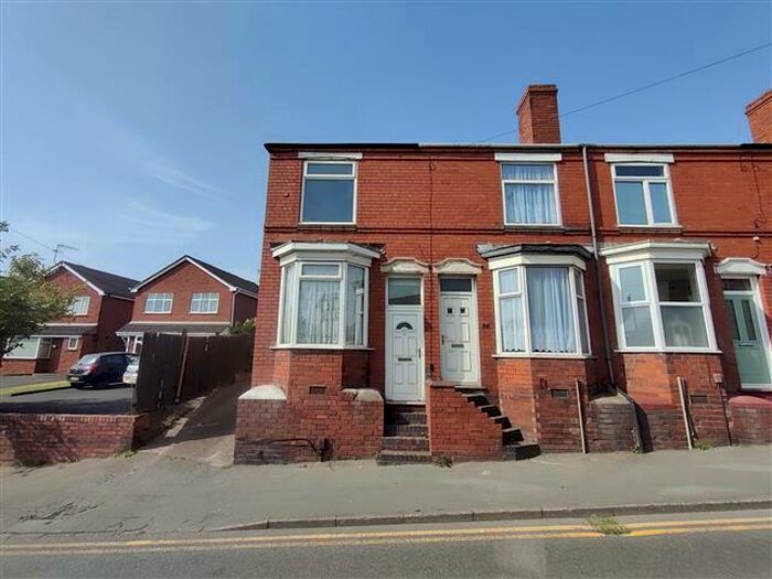 2 Bedroom House To Rent In Pedmore Road, Stourbridge, DY9
