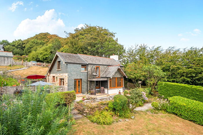 4 Bedroom Detached House For Sale In Mount Pleasant, Harrowbarrow, Callington, PL17