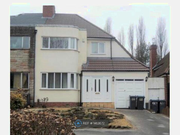 4 Bedroom Semi-Detached House To Rent In Chester Road North, Sutton Coldfield, B73