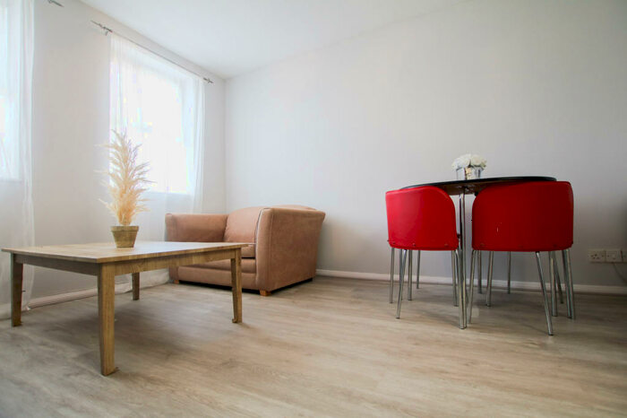 2 Bedroom Terraced House To Rent In Greenland Mews, London, SE8