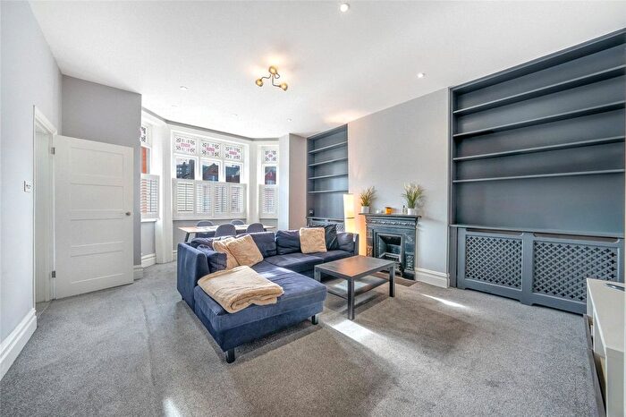 2 Bedroom Flat To Rent In Goldhurst Terrace, London, NW6