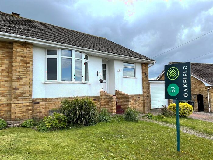 2 Bedroom Semi-Detached Bungalow To Rent In Sheerwater Crescent, Hastings, TN34