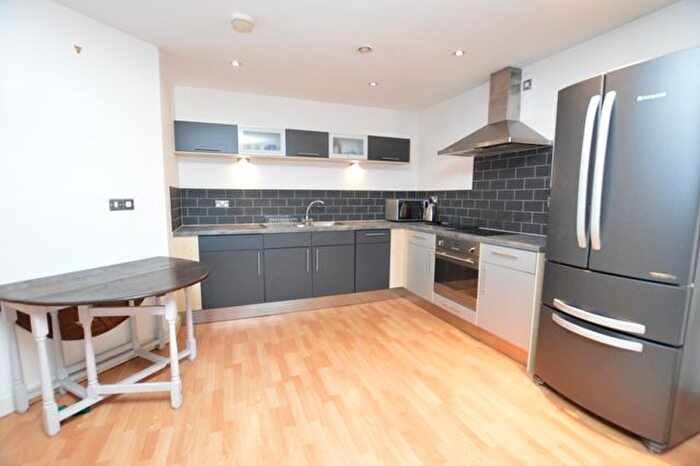 2 Bedroom Property To Rent In West One Central, Sheffield, S1