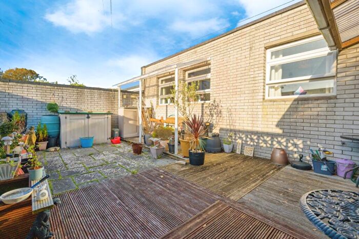 3 Bedroom Bungalow For Sale In Stamford Close, Plymouth, Devon, PL9