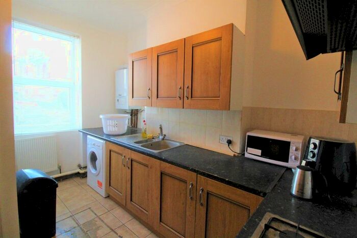 1 Bedroom Flat To Rent In Shanklin Road, Hanover, Brighton, BN2
