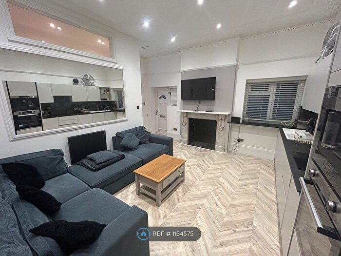 1 Bedroom Flat To Rent In Hampden Road, Croydon, CR2