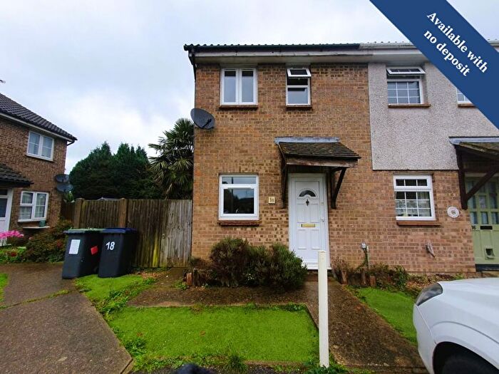 2 Bedroom End Of Terrace House To Rent In Rye Walk, Herne Bay, CT6