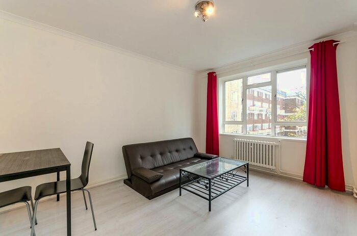 2 Bedroom Flat To Rent In Tintern House, Abbots Manor, London, SW1V