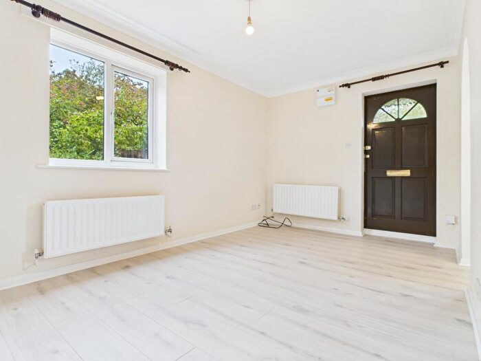 1 Bedroom End Of Terrace House To Rent In Vanburgh Gardens, Hatch Warren, Basingstoke, RG22