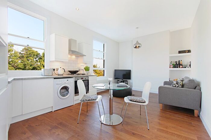 1 Bedroom Flat To Rent In Alexandra Drive, Gipsy Hill, SE19