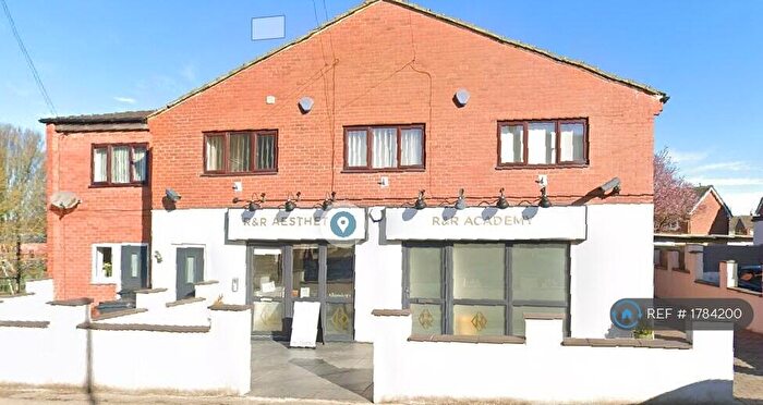 3 Bedroom Flat To Rent In Garforth, Leeds, LS25