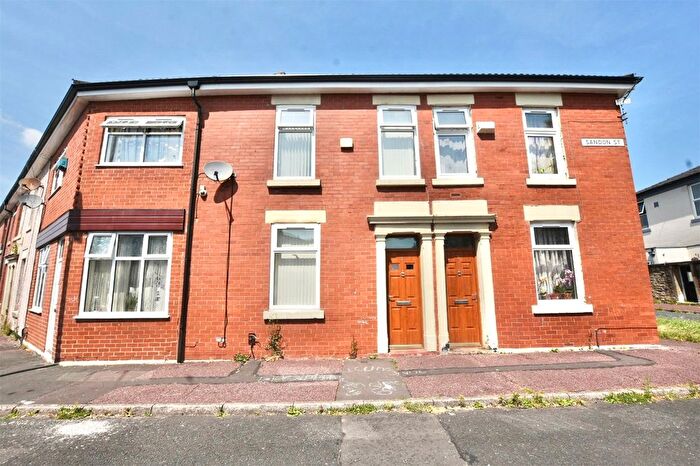 3 Bedroom Terraced House For Sale In Sandon Street, Blackburn, Lancashire, BB2
