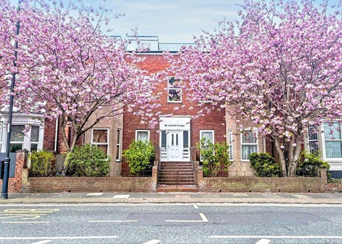 2 Bedroom Flat For Sale In Brookside Terrace, Sunderland, SR2