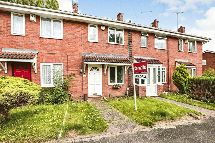 2 Bedroom Terraced House For Sale In Raddlebarn Farm Drive, Selly Oak, Birmingham, B29