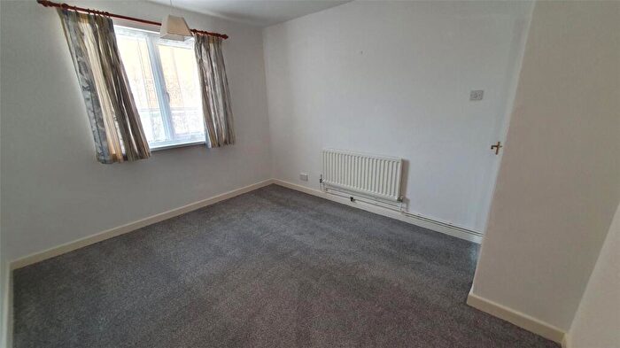 2 Bedroom Bungalow For Sale In Eastoke Avenue, Hayling Island, Hampshire, PO11