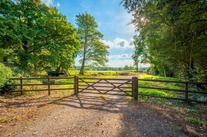 Land For Sale In Watery Lane, Alvechurch, Birmingham, Worcestershire, B48