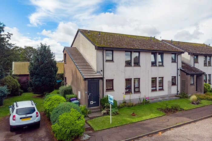 2 Bedroom Flat For Sale In Denley Gardens, Arbroath, DD11