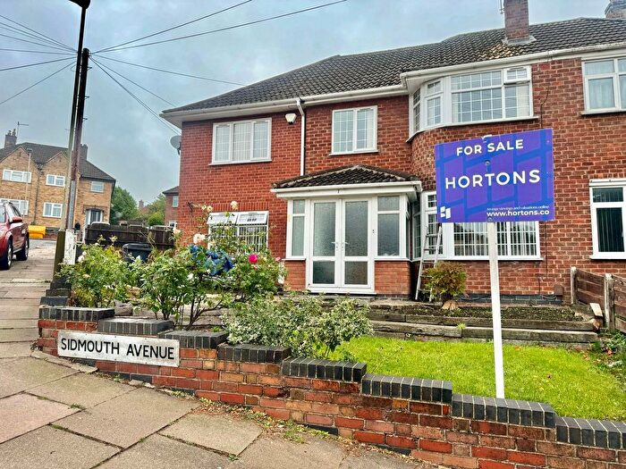 4 Bedroom Semi-detached House For Sale In Sidmouth Avenue, Leicester, LE5
