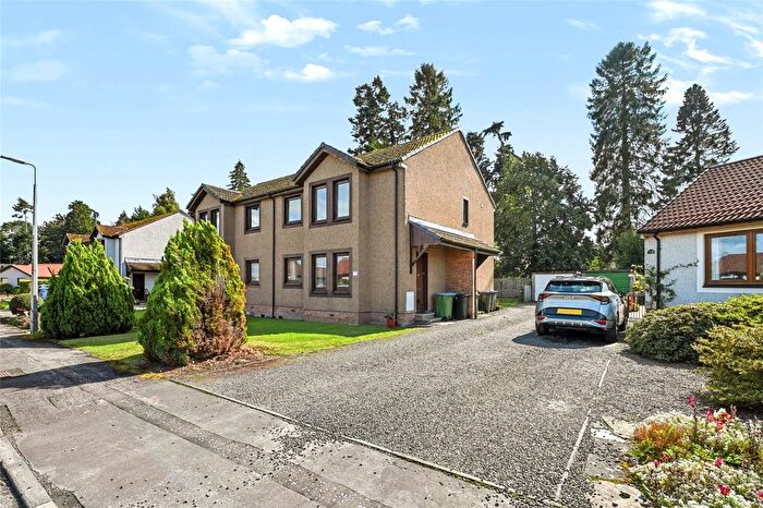 2 Bedroom Flat For Sale In Miller Road, Luncarty, Perth, PH1