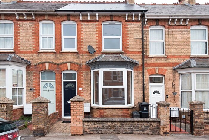 3 Bedroom Terraced House To Rent In Greenway Avenue, Taunton, TA2