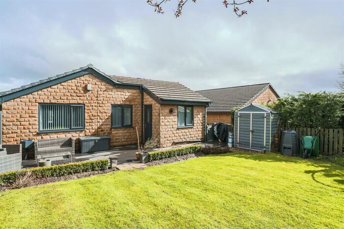 2 Bedroom Detached Bungalow To Rent In Nicola Close, Bacup, OL13