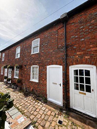 2 Bedroom Terraced House To Rent In Marlborough, SN8