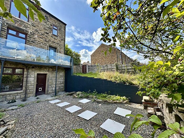 2 Bedroom End Of Terrace House For Sale In Buxton Road, New Mills, High Peak, SK22