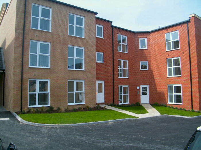 2 Bedroom Apartment To Rent In Basildon, SS14