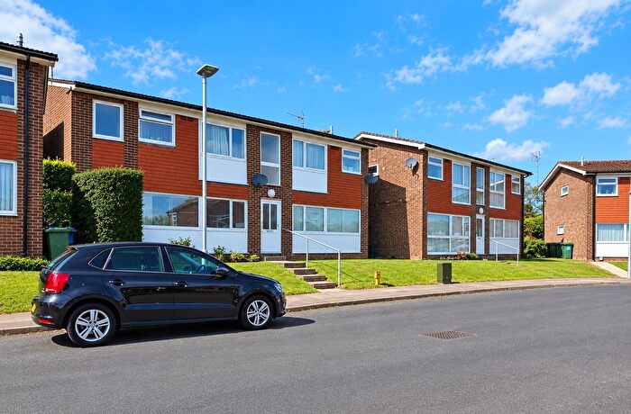 1 Bedroom Flat To Rent In Berners Way, Broxbourne, EN10