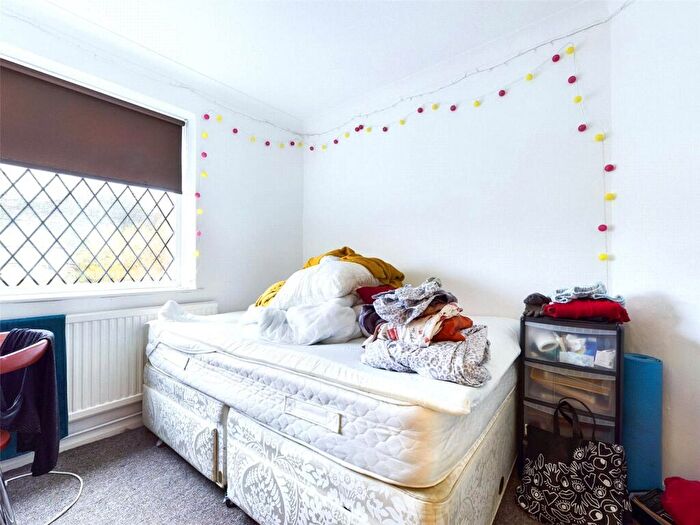 1 Bedroom Semi-Detached House To Rent In The Avenue, Brighton, East Sussex, BN2