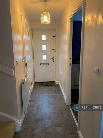 3 Bedroom Terraced House To Rent In Unwin Square, Cambridge, CB4