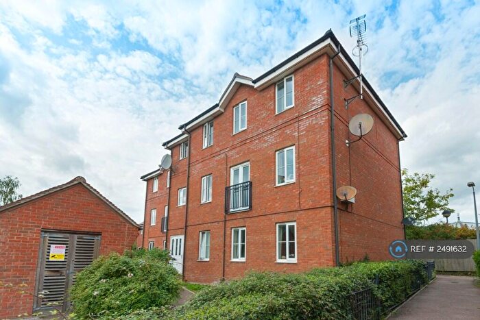 2 Bedroom Flat To Rent In Hutley Drive, Colchester, CO4