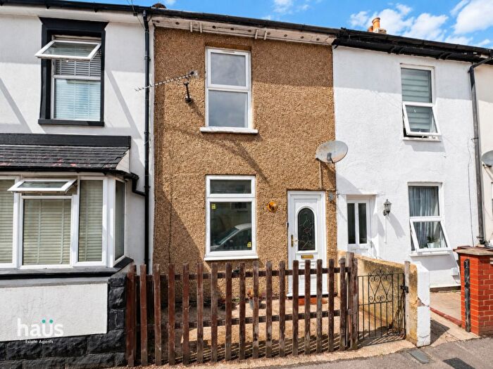 2 Bedroom Terraced House To Rent In Victoria Street, Gillingham, ME7