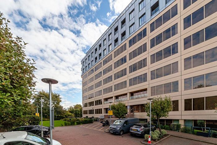 1 Bedroom Flat To Rent In West Gate, Ealing, W5