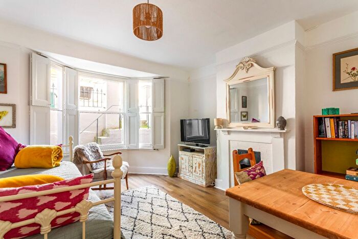 1 Bedroom Flat To Rent In Clyde Road, Brighton, BN1