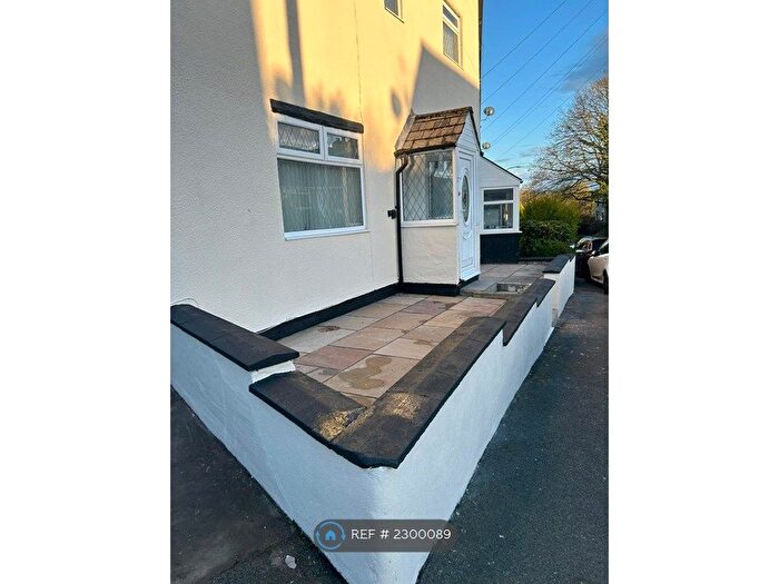 3 Bedroom End Of Terrace House To Rent In Hough Lane, Bolton, BL7