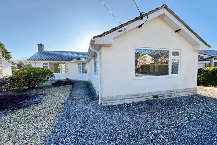 3 Bedroom Detached Bungalow To Rent In Broadstone, BH18