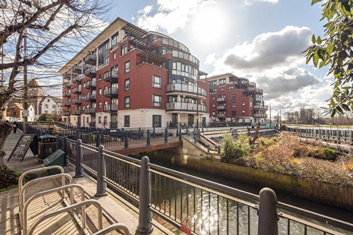 2 Bedroom Flat To Rent In Garricks House, Kingston, Kingston Upon Thames, KT1