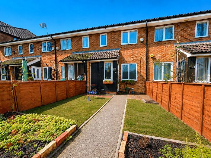 1 Bedroom Terraced House For Sale In The Limes, Maybury Road, Woking, GU21
