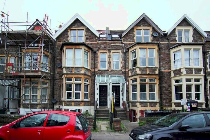 2 Bedroom Flat To Rent In Aberdeen Road, Cotham, Bristol, BS6