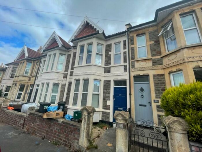 2 Bedroom Flat To Rent In Harrow Road, Brislington, Bristol, BS4