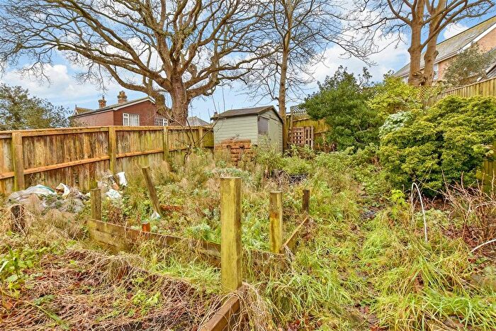 3 Bedroom Semi-Detached House For Sale In The Avenue, Totland Bay, Isle Of Wight, PO39