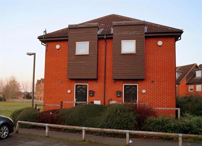 2 Bedroom Property To Rent In Killerton Close, Milton Keynes, MK4