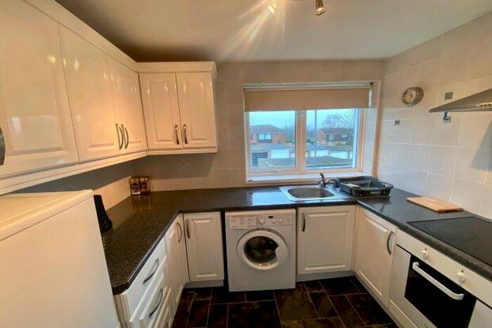 2 Bedroom Flat To Rent In Tudor Walk, Newcastle Upon Tyne, NE3