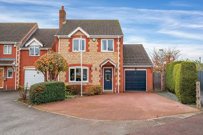 3 Bedroom Detached House For Sale In Wellfield Close, South Witham, Grantham, NG33