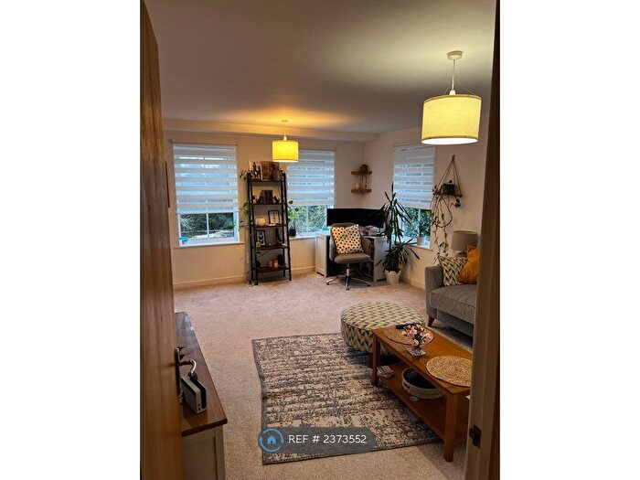 1 Bedroom Flat To Rent In Tapster Street, High Barnet, EN5