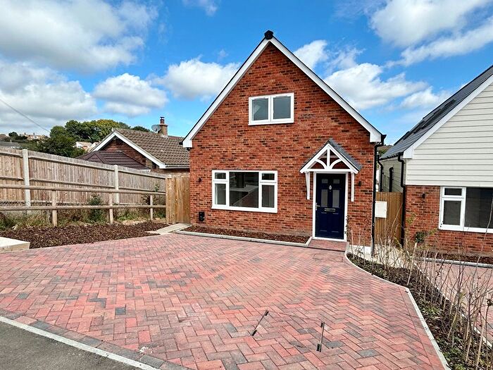 4 Bedroom Detached House For Sale In Seabourne Road, Bexhill On Sea, TN40